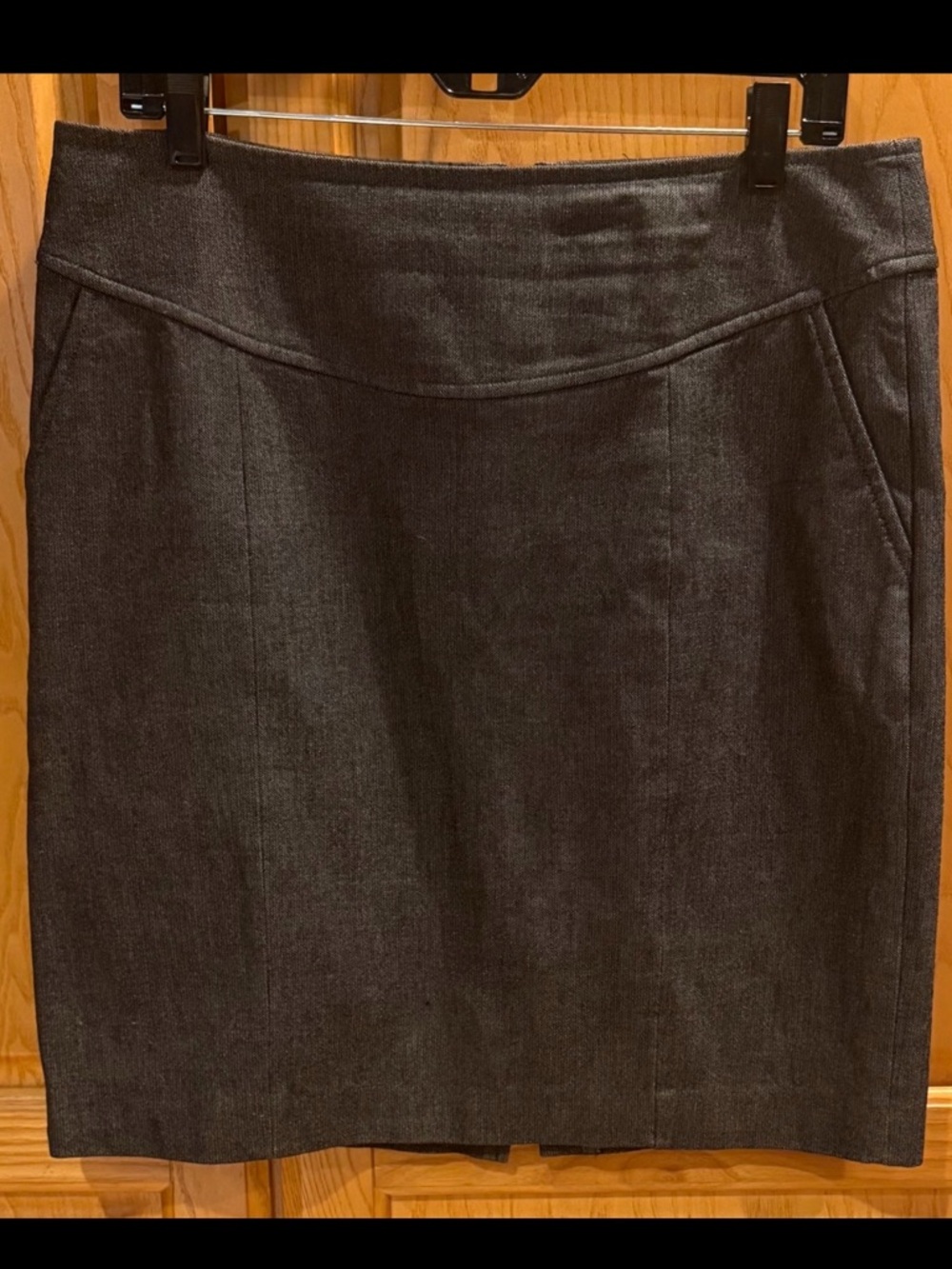 Banana Republic Pencil Skirt Stretch Charcoal Gray Herringbone Back Zip Size 12